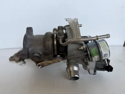 Turbo/Compressor Renault Clio V 2019 referência 144105784R