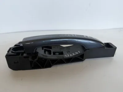 Puxador exterior frente esquerdo Renault Clio V 2020 referência 806079360R