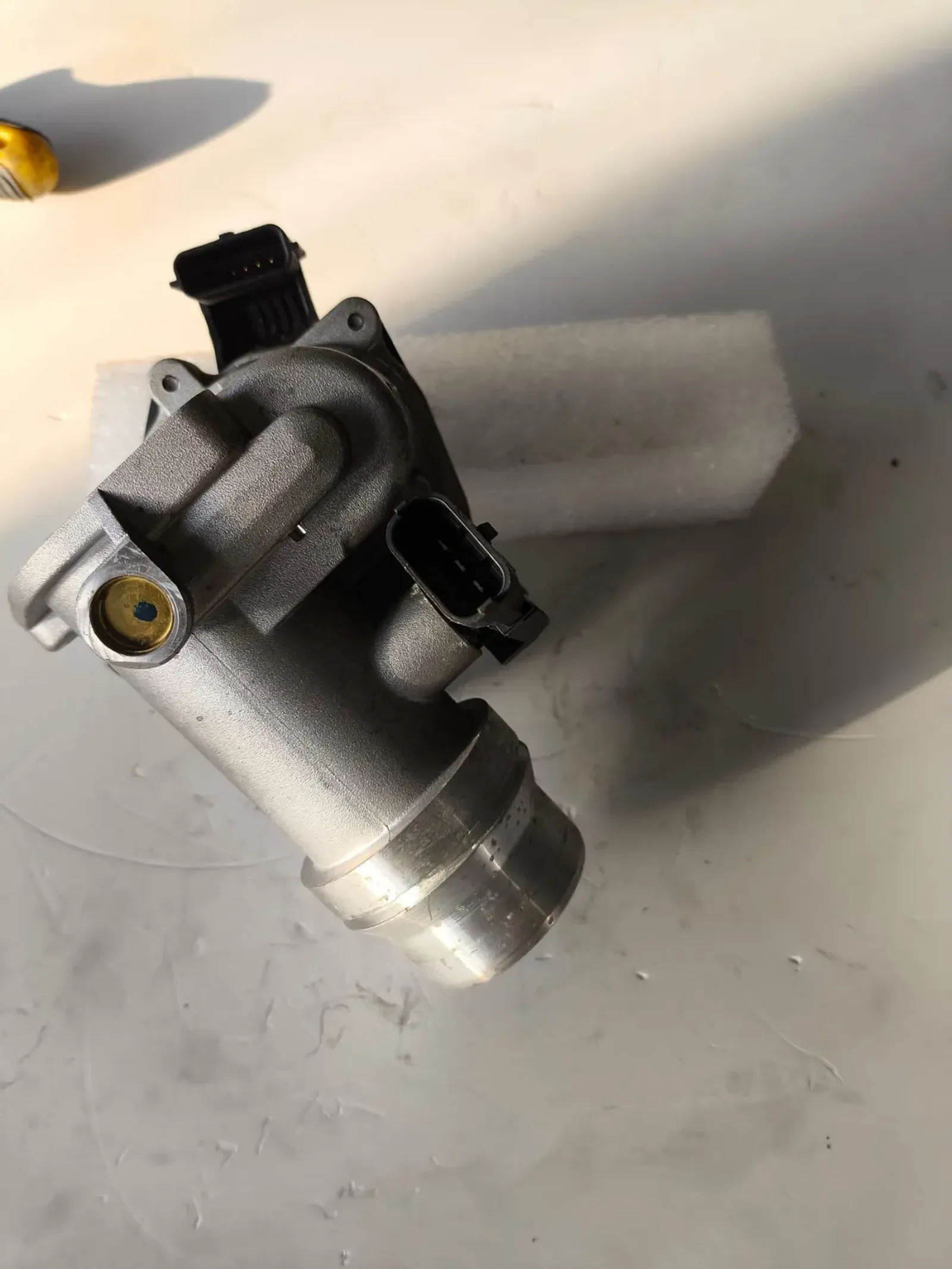 Corpo de borboleta Renault Kangoo referência 161A09287R
