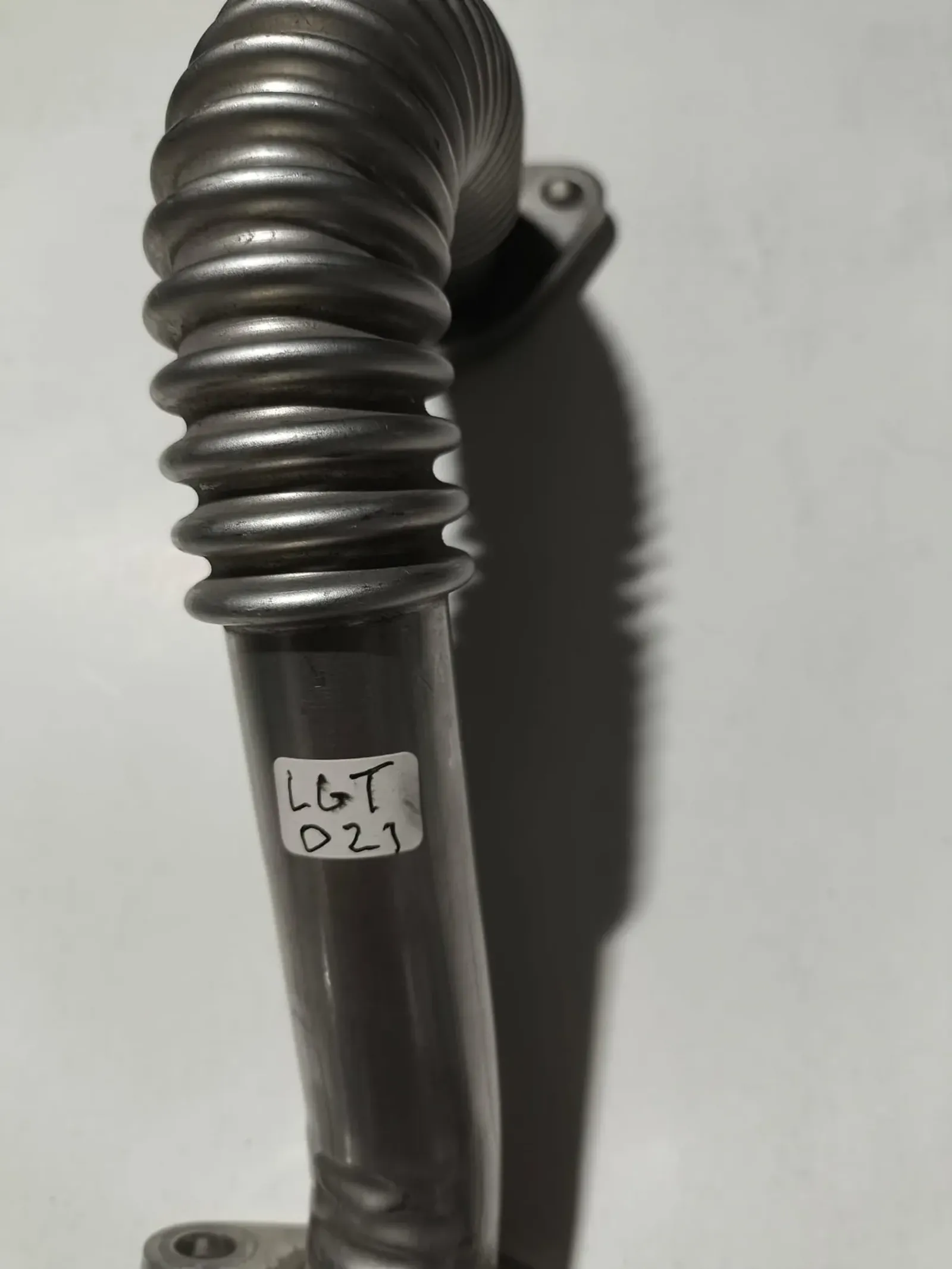 Tubo EGR Renault Kangoo referência 8200626222