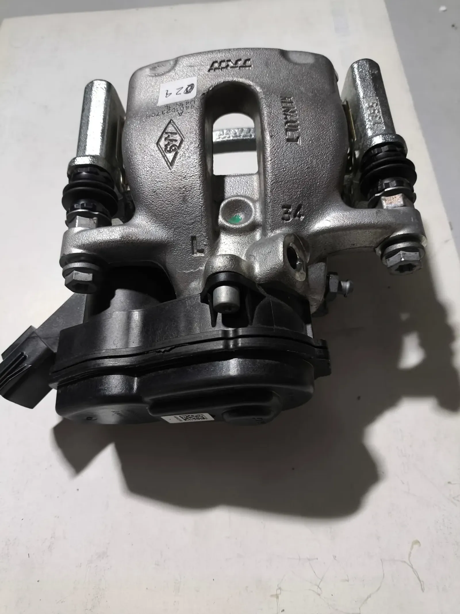 Bomba travões eletrica TRW E Renault Clio V referência 440110675R