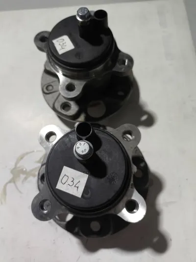 Cubos de roda TR Renault Clio V referência 432100170R